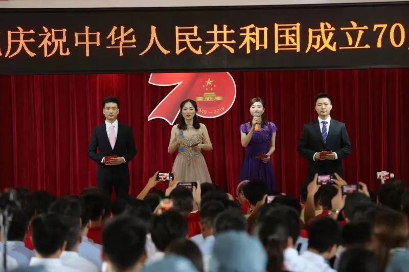一个人追星可以追多长久?游戏画面